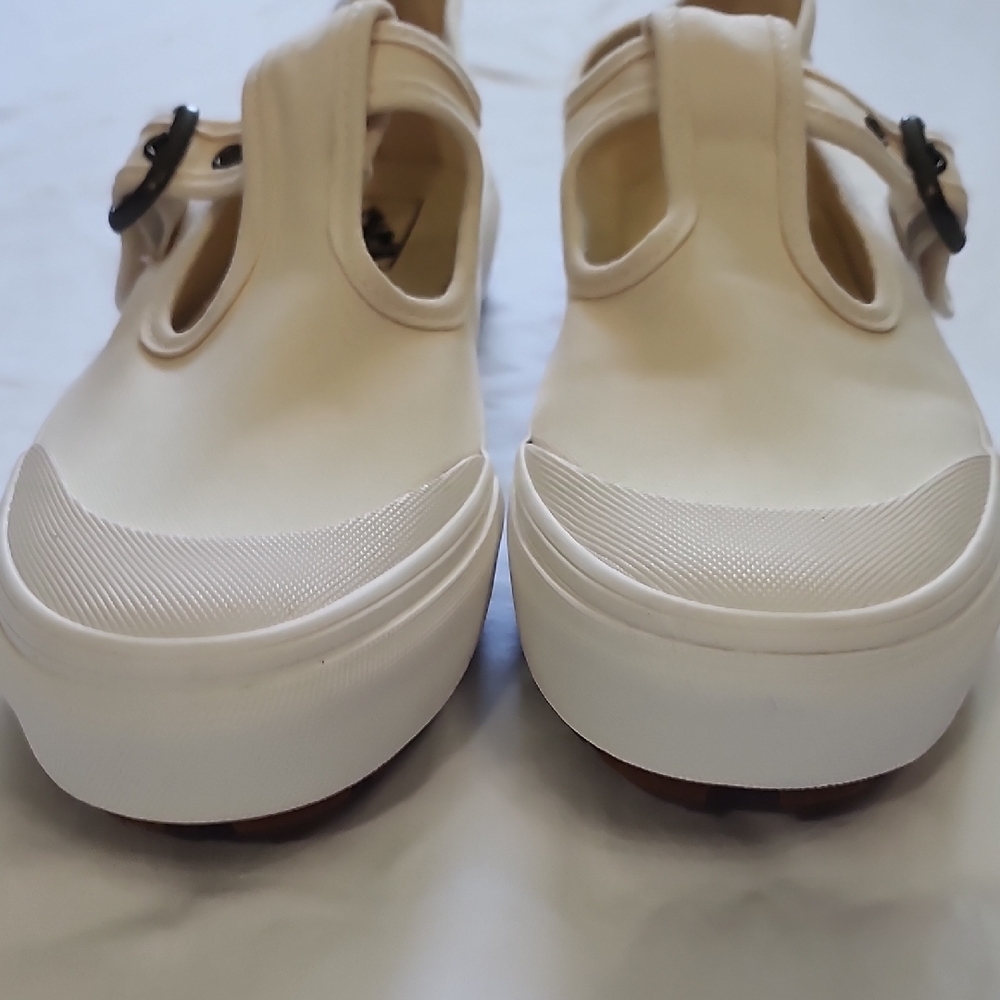 Vans Women's Cream Canvas Buckle Sneakers - Picture 3 of 12